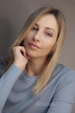 221007 - Yana Age: 34 - Ukraine